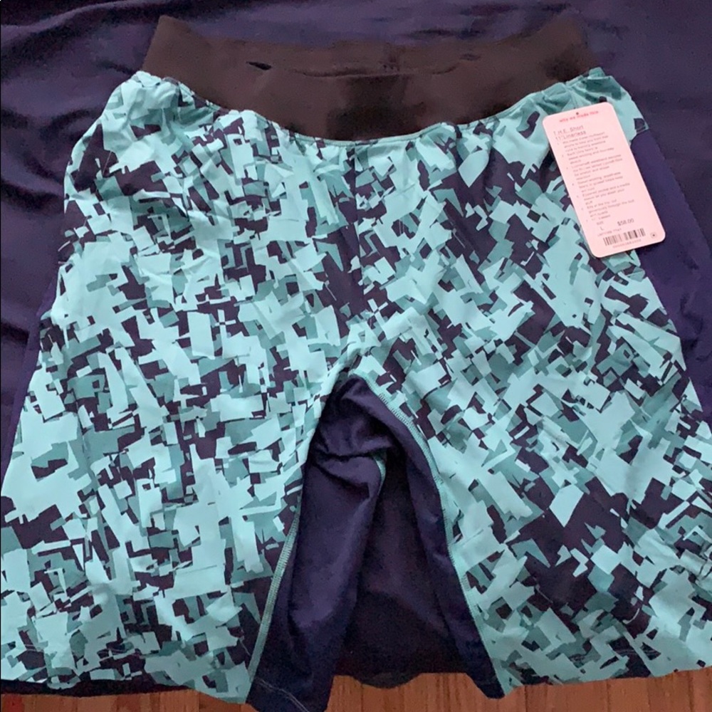 Lululemon THE 11inch shorts large